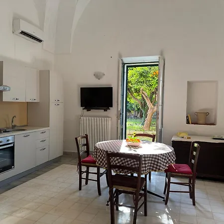 Residenza Storica Parco Lanoce * Poggiardo